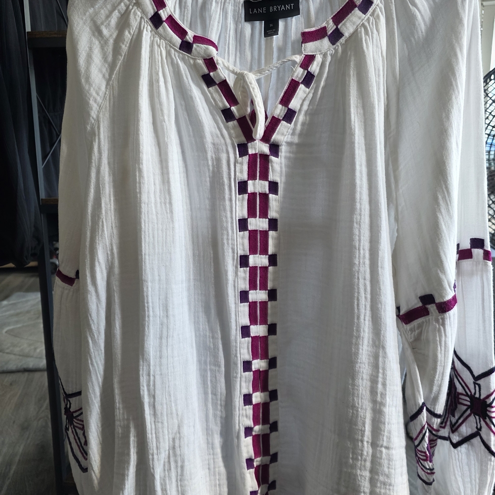 Lane Bryant White and Purple Women's Top